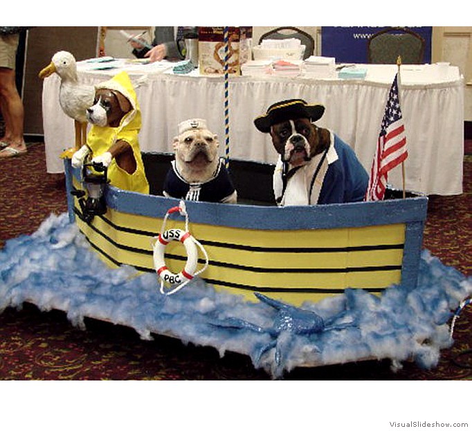 Newman and Roger (center) aboard
                                the 2009 Mid-Atlantic ABC Regional
                                boat.